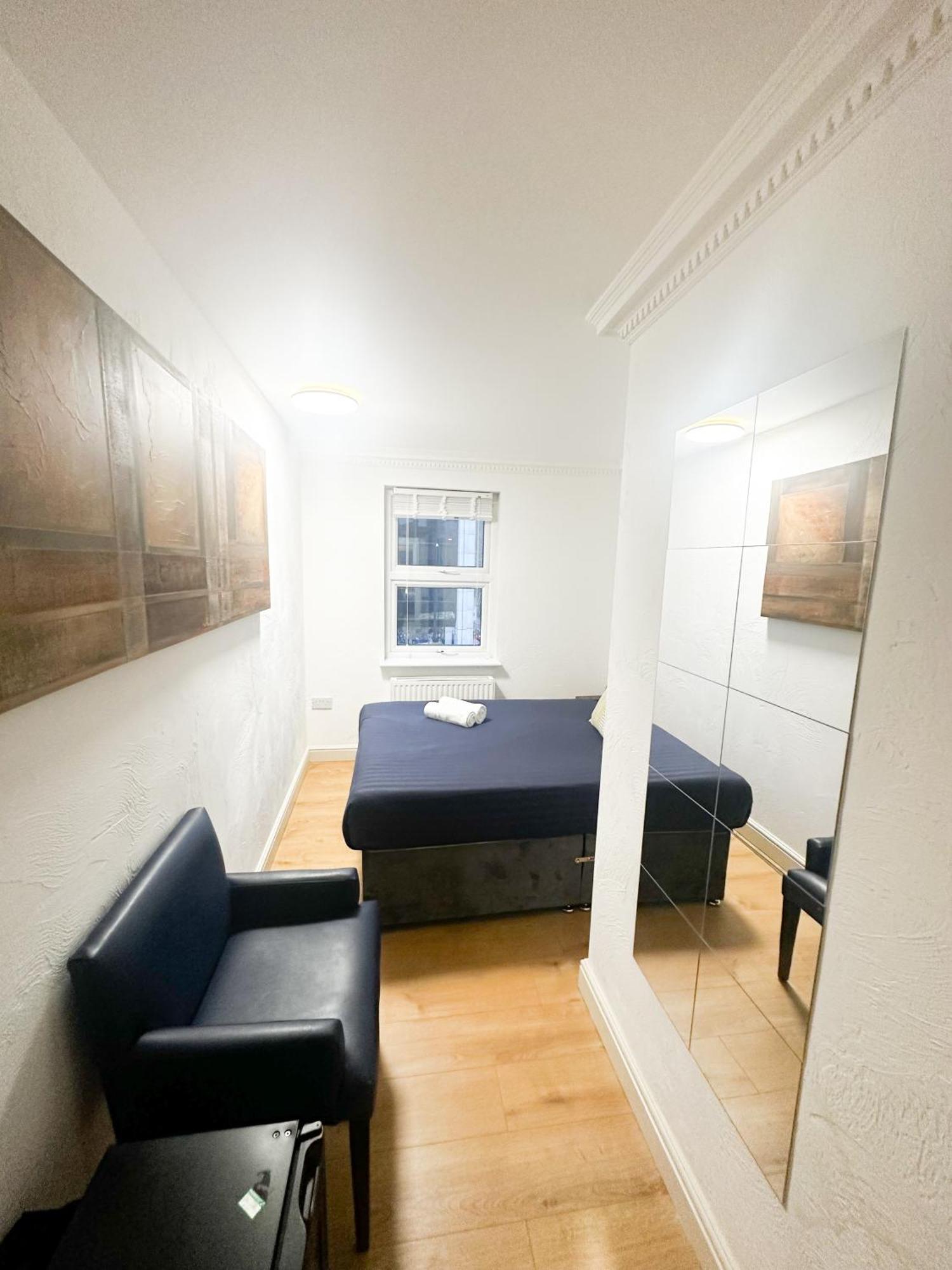 Flat 3 Stay In Aldgate Apartments Londra Esterno foto